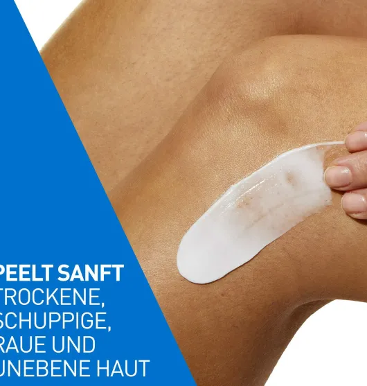 CeraVe SA Urea Glättende Feuchtigkeitscreme 340 g + gratis Feuchtigkeitsspendende Reinigungslotion 20 ml