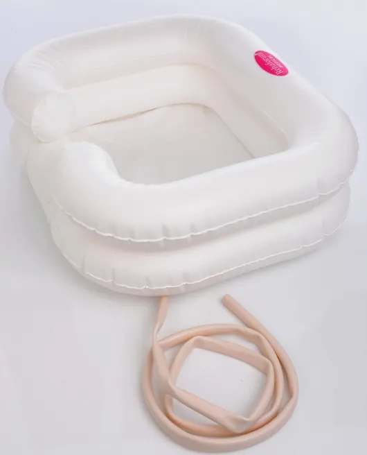 Haarwaschbecken für das Bett