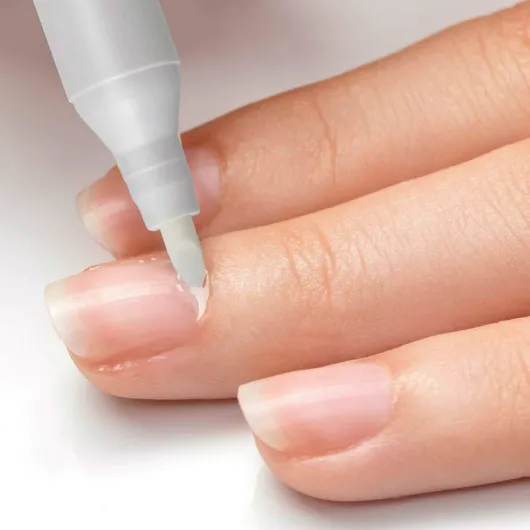 Nagelhaut- und Nagelpflegestift mit Kokos inkl. 3 Ersatzspitzen