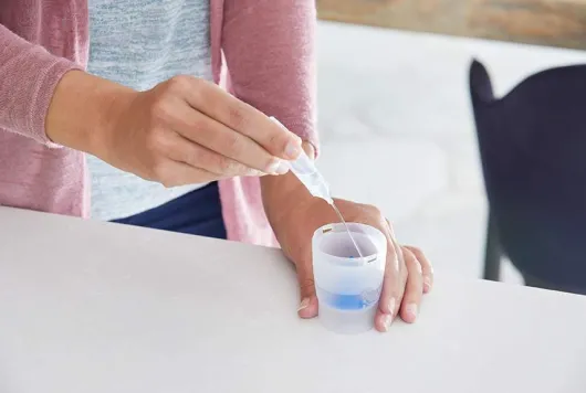 Omron Compact Plus 2-In-1-Inhalationsgerät