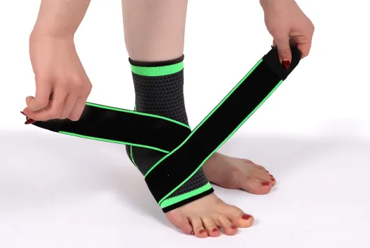 Vital Comfort FlexiTec Pro Knöchelbandage Gr. L-XL 1 Stück